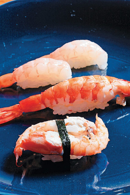 【三重・尾鷲×グルメ】寿司一筋の店主が腕をふるう「一重」