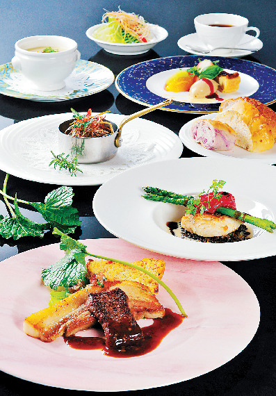 奥伊勢フォレストピア 宮川山荘 レストラン アンジュ