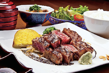 【城崎温泉×楽しむポイント】4.カニ&但馬牛グルメ