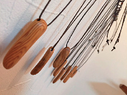 【屋久島×手作り体験】屋久島で生まれ育った木を生かした木工の店「ウッドショップ木心里」