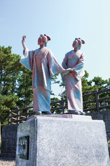 【旅ネタ!】お龍と君枝像