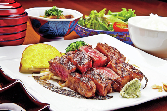 【城崎ランチ×但馬牛】但馬牛専門レストラン「但馬牛専門店 いろりダイニング三國」