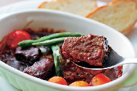 城崎地ビールを片手に但馬食材の料理を楽しむ「城崎町家 地ビールレストランgubigabu」