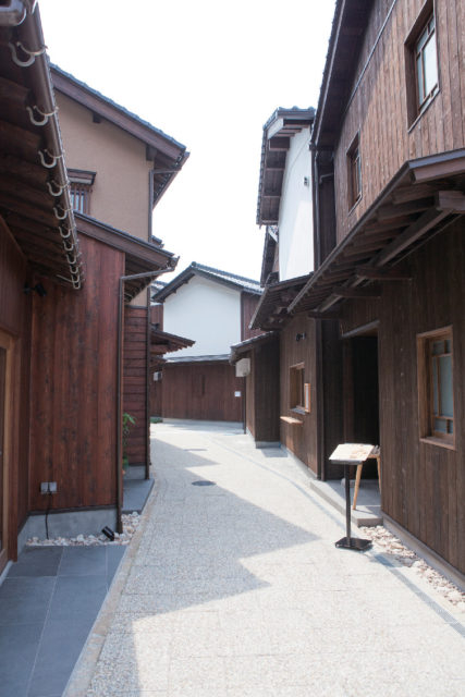 モデルプラン② 海沿いの観光交流施設でゆったりとランチ「 舟屋日和」