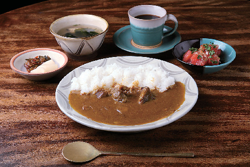 鳥取のおすすめ民芸スポット3.たくみ割烹店