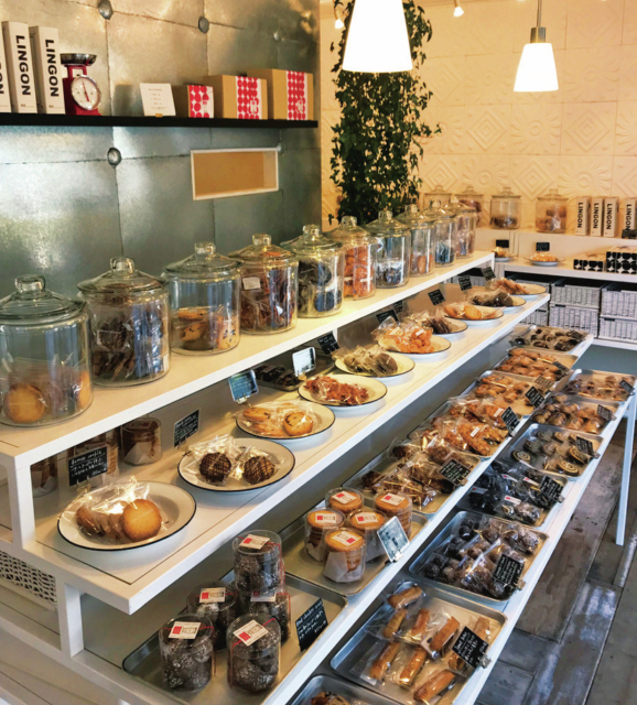 【由布院・湯の坪街道×観光】ざっくりした形が魅力のクッキー「LINGON」