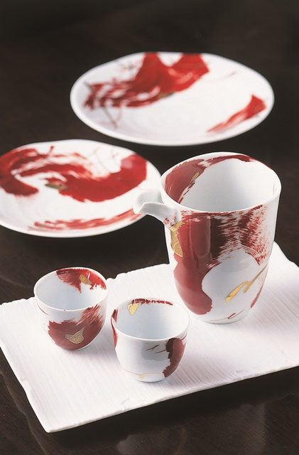 伊万里焼の技法を駆使したおしゃれ食器をゲット「瀬兵窯 陶筥」