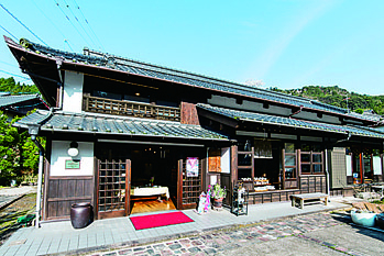 【波佐見焼を買うならココ!】うつわ処・赤井倉