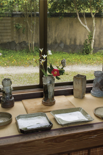 土のもつ個性を生かし、独自の世界観で作品をつくる「土平窯」