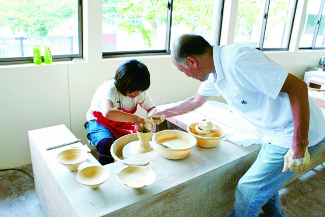 「くらわん館」で陶芸体験にチャレンジ!