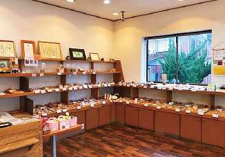 鳥取のおすすめスイーツ1.ぱにーに 湯梨浜店