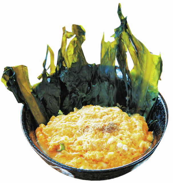【天橋立×ばんばらこ丼】そびえ立つ板わかめがフォトジェニックな名物丼「天橋立ビューランド展望レストラン」