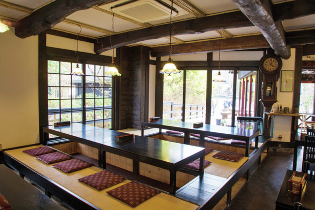 【由布院・金鱗湖周辺×観光】吟味した材料を使う本格手打ちそば「古式手打ちそば 泉」