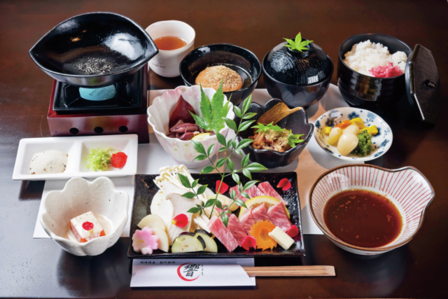 【城崎ランチ×但馬牛】城崎温泉の玄関口で感じるおもてなしの気持ち「城崎温泉創作料理 響」