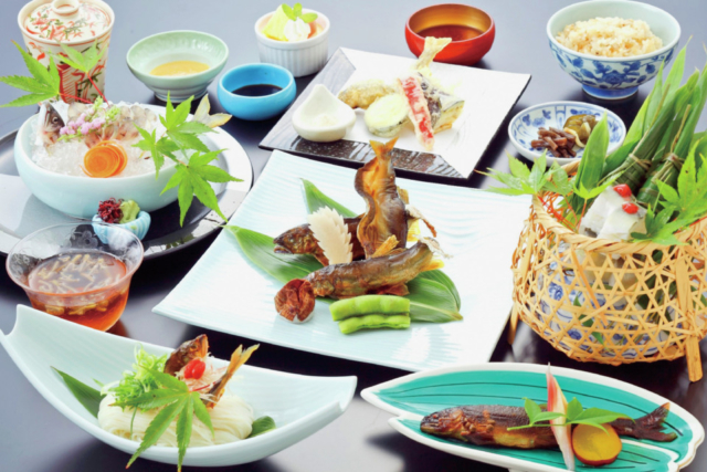 【美山×観光】美山町自然文化村 河鹿荘