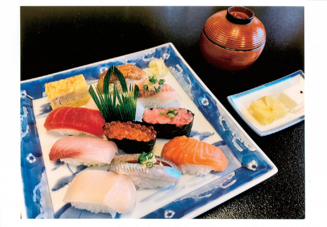 三陸の旬魚がずらり! 目にも鮮やかなにぎり寿司「よし寿司」