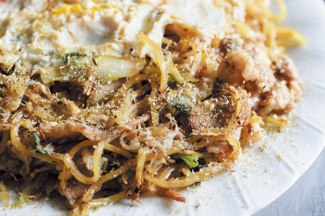 昔ながらのアットホームな雰囲気「お好み食堂 伊東」