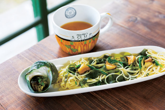 大島産のさざえが主役の絶品パスタ「Tomoura Site」(大島)