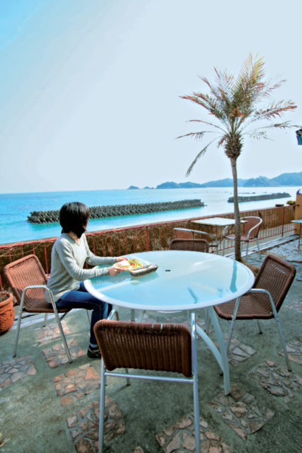 【阿南海岸ドライブモデルコース 昼食はこれ!】Bahati