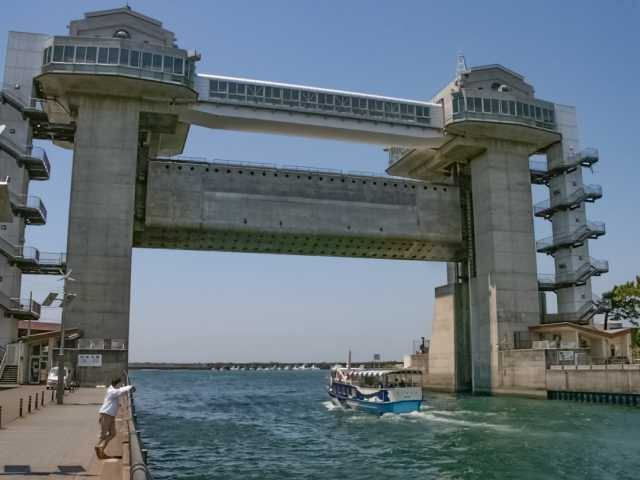 【沼津観光】沼津港大型展望水門びゅうお