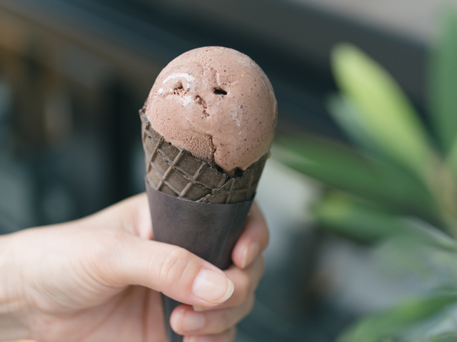 カカオ豆からていねいに作る、絶品チョコレートをアイスで「Conche」