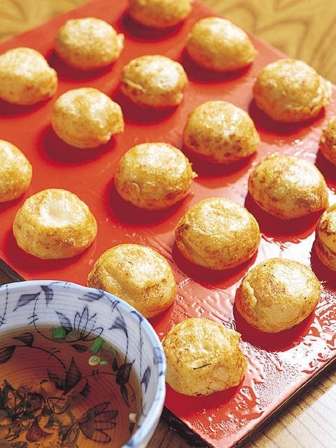 【魚の棚商店街の明石焼き】卵たっぷりのフワフワ生地「本家きむらや」