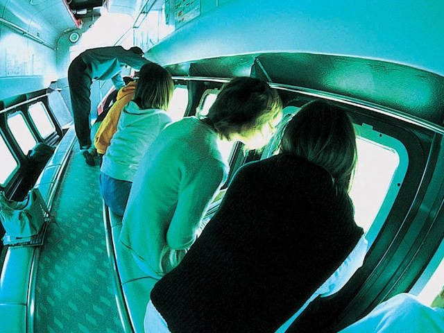 【阿南海岸ドライブモデルコース】海中観光船ブルーマリン