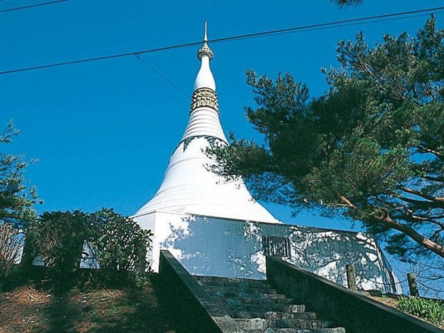 パゴダ平和記念塔