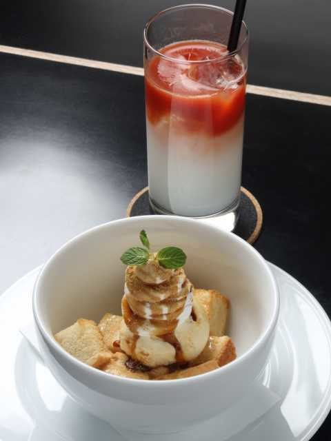 【徳島タウン×アニメスポット】新町川を望むくつろぎのロケーション「ufotable Cafe」