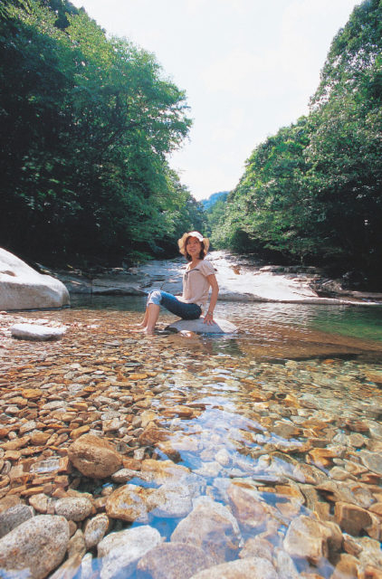 【四国カルスト&滑床渓谷×観光 2日目】自然に抱かれた渓谷は愛媛屈指の癒しスポット「滑床渓谷」