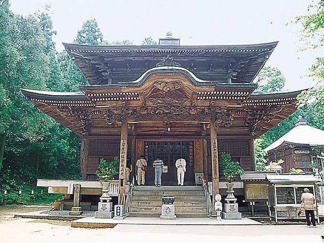 【第65番札所】由霊山慈尊院 三角寺