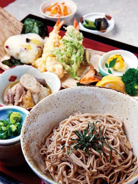 【愛媛・パーフェクトコース 2日目❷】12:00 内子名物でランチ