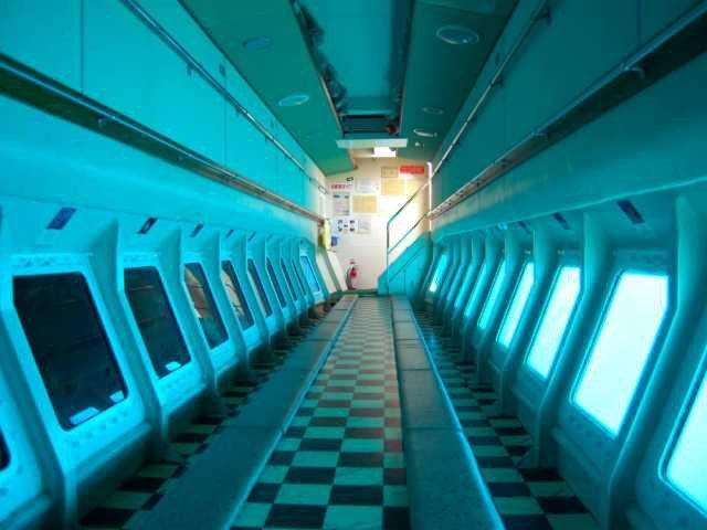 愛南の観光スポット 「海底が見える船」ユメカイナ・ガイヤナ