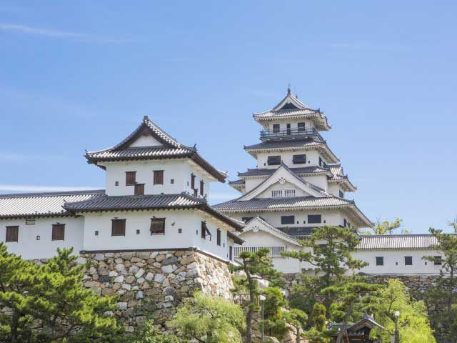 今治の観光スポット「今治城 」