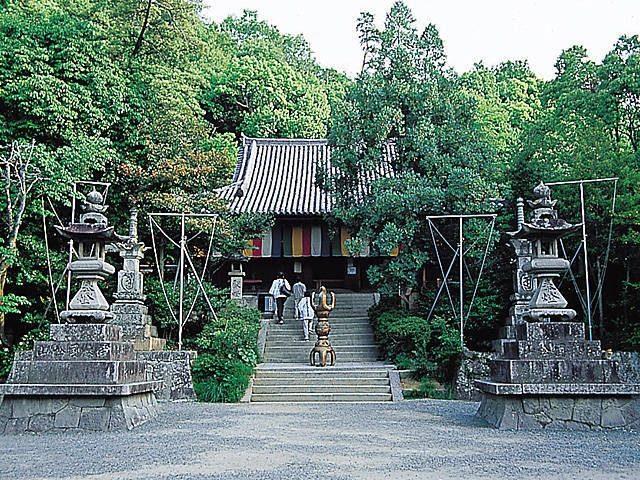 【第51番札所】熊野山虚空蔵院 石手寺