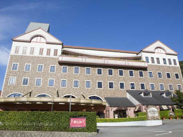 【愛媛・パーフェクトコース 2日目❶】10:00 タオル美術館を鑑賞