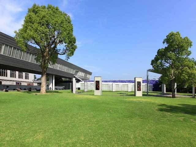 国内外の芸術作品が集まる「ミウラート・ヴィレッジ」