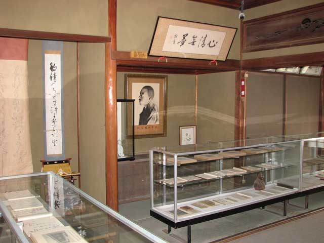 【愛媛観光×松山の文学スポット】子規の旧宅を模した文学資料館「子規堂」