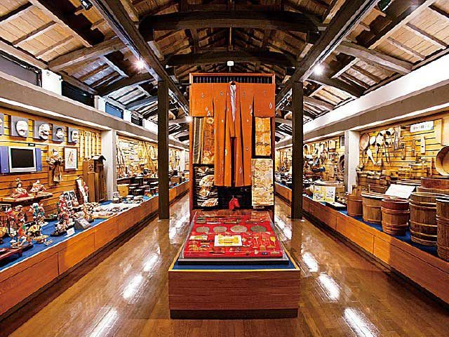 卯之町おさんぽスポット② 宇和民具館