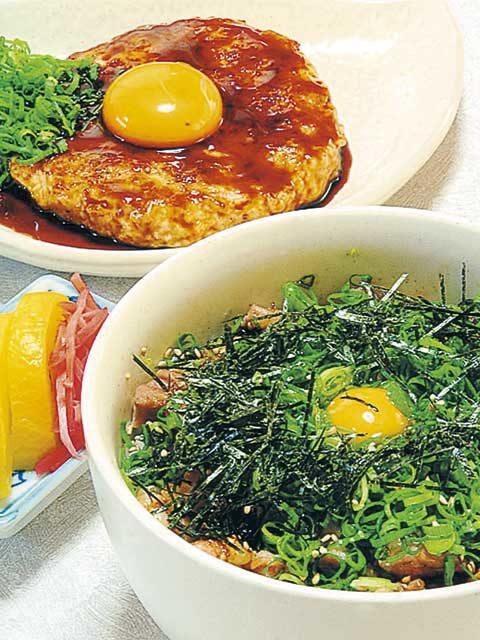 今治のグルメスポット「まる屋」