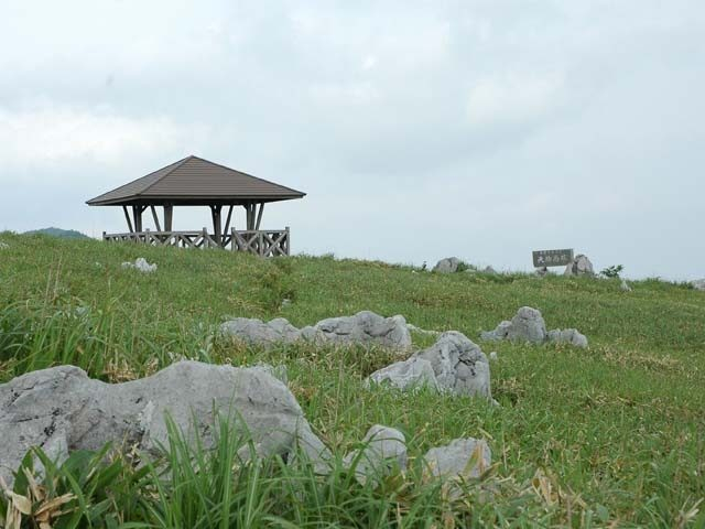 【四国カルスト&滑床渓谷×観光 1日目】気軽に楽しめるハイキングコースが整う「天狗高原」