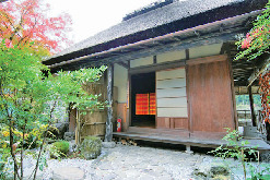 【徳島・祖谷×ケーブルカーで行く露天風呂】ケーブルカーで上る天空の湯でおなじみ「新祖谷温泉 ホテルかずら橋」
