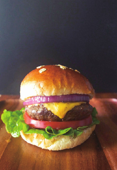 【天浜線×沿線&駅舎巡り】ご当地ブランド牛のハンバーガー「GRANNY'S BURGER」