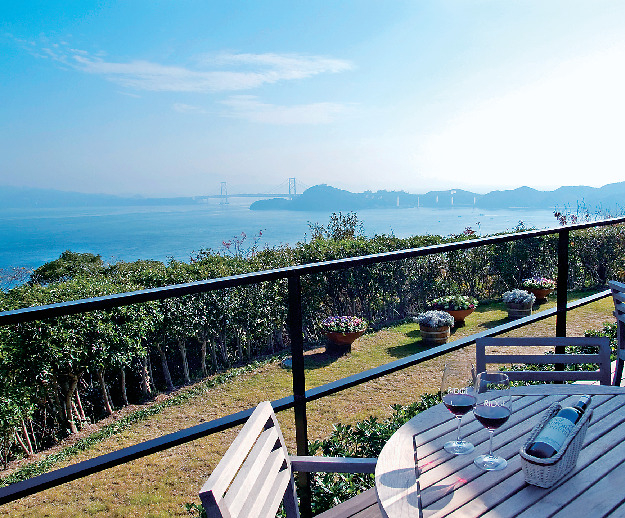 【鳴門公園周辺×絶景レストラン&カフェ】「カリフォルニア・ テーブル」