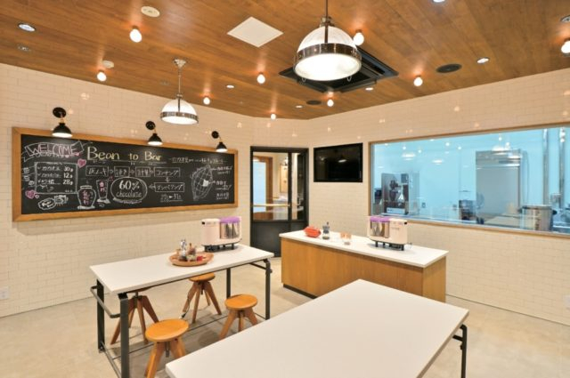 【nicoe】本物のカカオ豆に触れてみよう「cacao lab.」