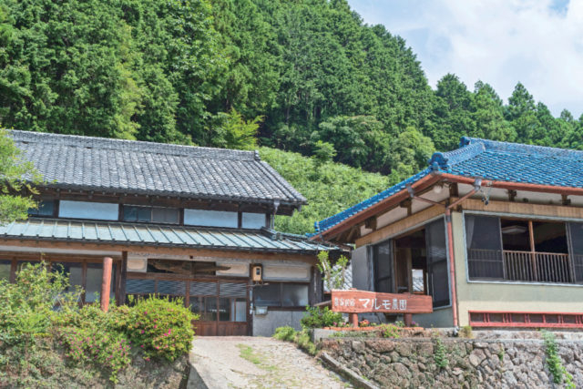 自然の音に囲まれた山の農家暮らしを体験「マルモ農園」