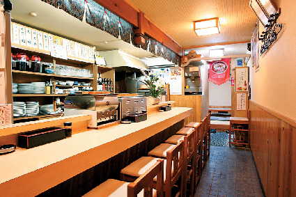 松山っ子に40年以上愛された秘伝の味を受け継ぐ「かめそば じゅん」