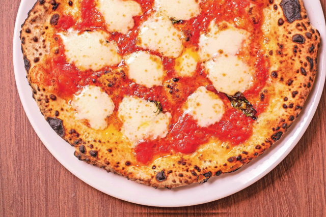 【天浜線×沿線&駅舎巡り】「pizza 天浜線金指駅石窯焼ピザ」