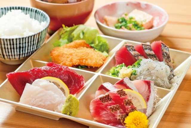 【静岡タウン×海鮮ランチ】のへそ静岡本店