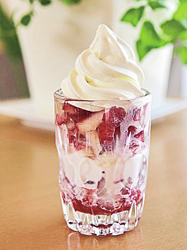 農園の甘いイチゴが一年を通して食べられる♡「なかじま園 農園カフェ」